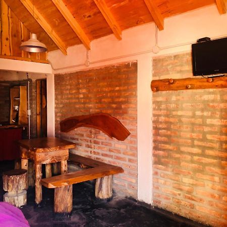 埃博森 Cabanas Pehuenia旅舍 外观 照片