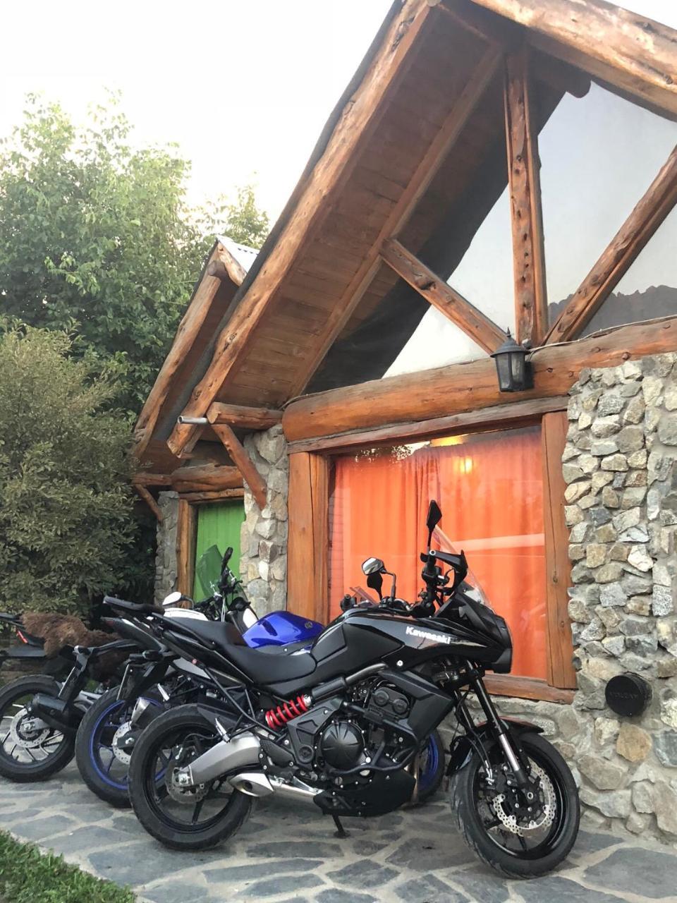 埃博森 Cabanas Pehuenia旅舍 外观 照片
